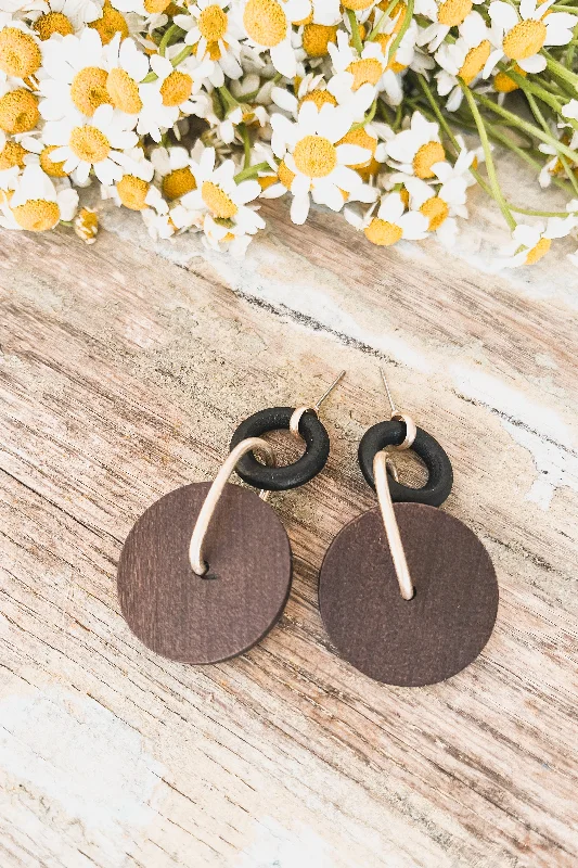 Best hoop earrings with butterfly motifs for a playful and whimsical appearance-Beautiful Circular Wood Earrings