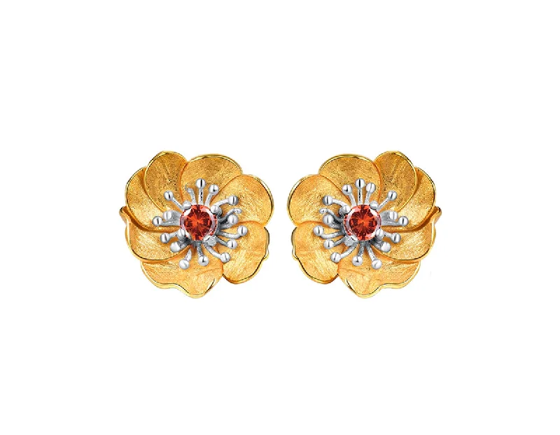 Best hoop earrings with hammered gold for a rustic yet elegant look-Blooming Anemone Flower Stud Earring