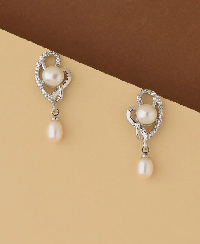 Hoop earrings with rhinestone-studded rims for a glamorous touch-Heart Pearl Hang Earring