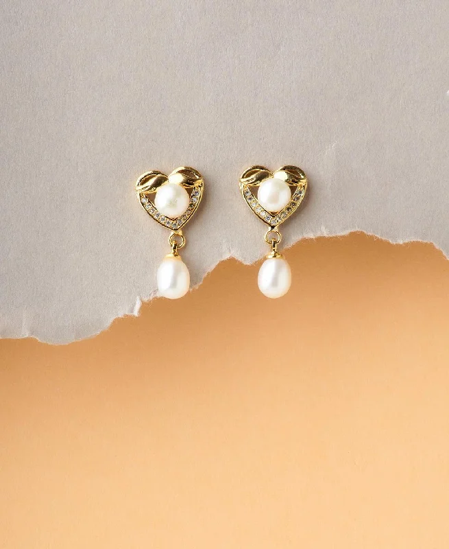 Hoop earrings with gold accents for a warm, elegant statement piece-Heart Shaped Pearl Hanging Earring