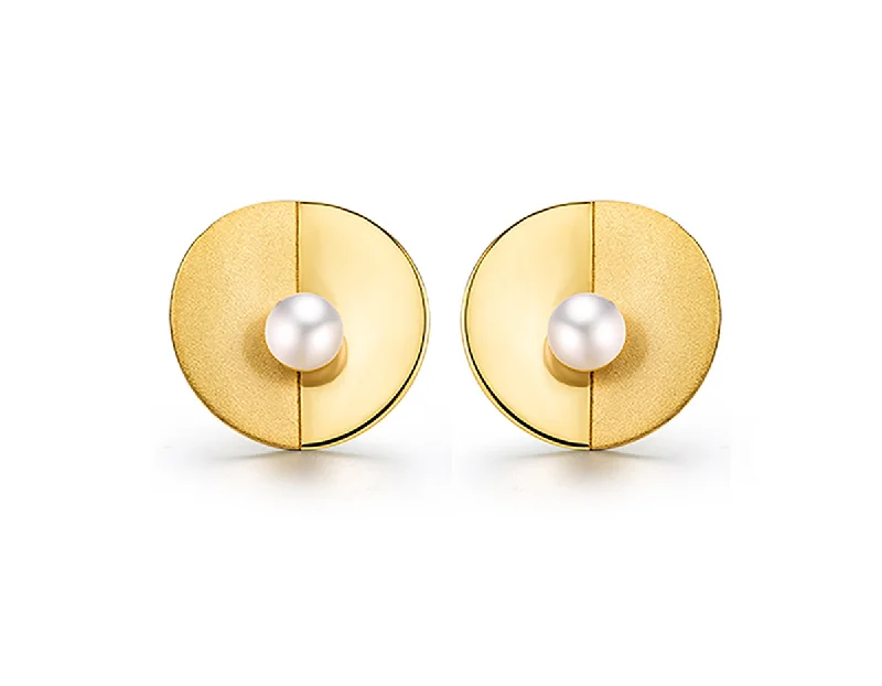 Best hoop earrings with geometric triangle shapes for a modern, chic design-Pearl in a Circle Earring