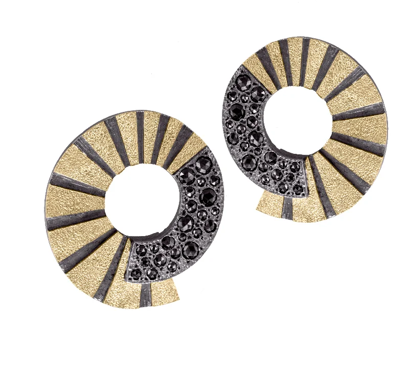 Best hoop earrings with vintage coins for a retro, antique-inspired style-Stripe E13