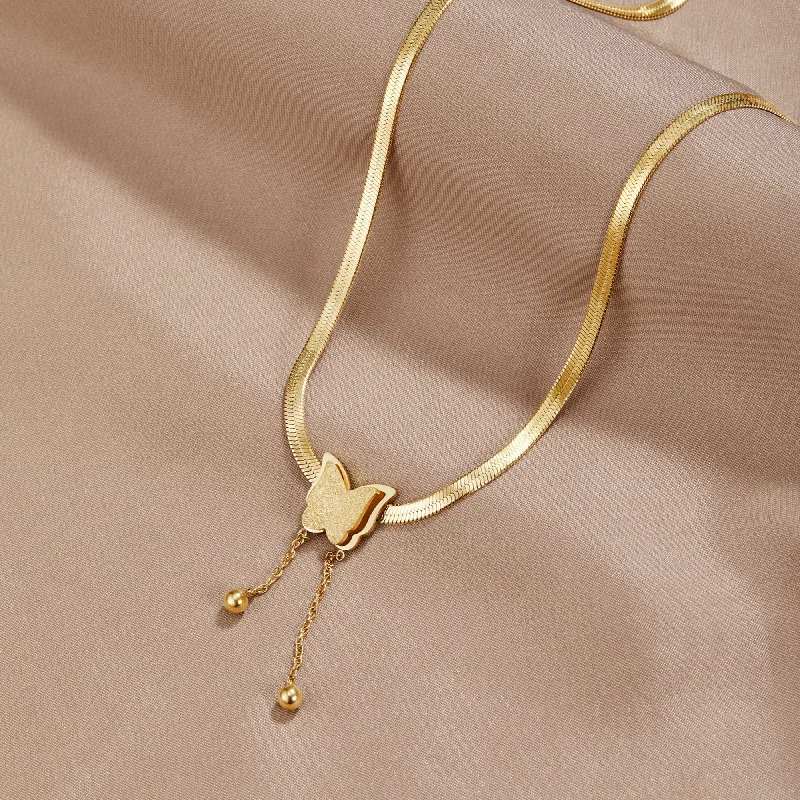 Beautiful necklaces and pendants with moon and star charms for a dreamy effect-Amelie Gold Butterfly Necklace