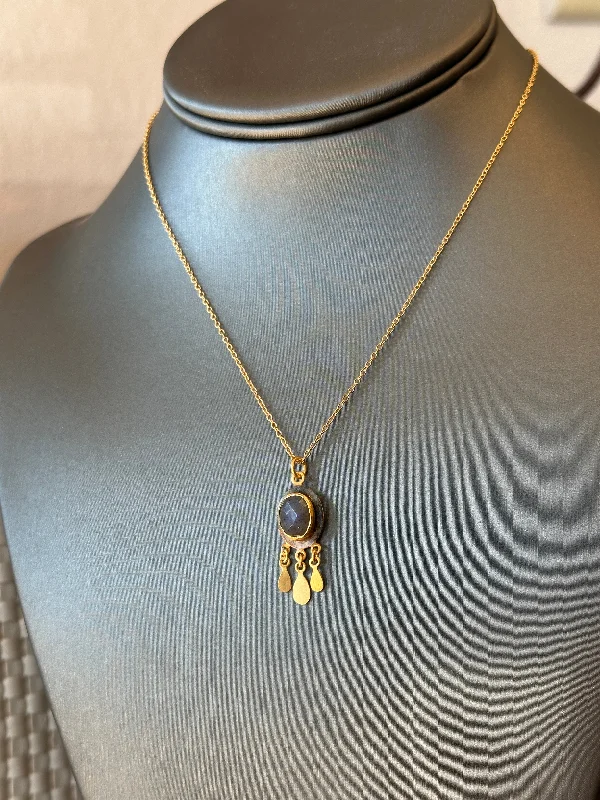 Best necklaces and pendants with personalized coordinates for a special keepsake-Faceted Labradorite Two Tone Pendant Necklace