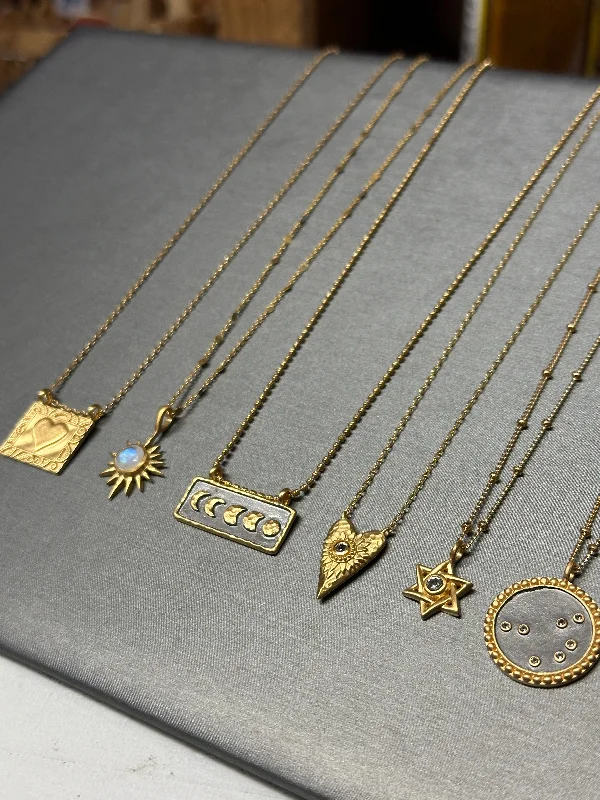 Trendy necklaces and pendants with statement pieces for a bold fashion statement-Moon Phase Necklace