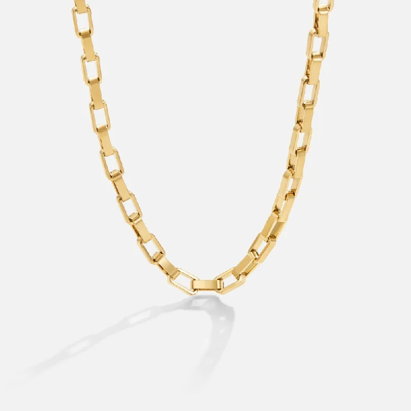 Trendy necklaces and pendants with geometric shapes for a modern aesthetic-Venna Gold Chain Necklace