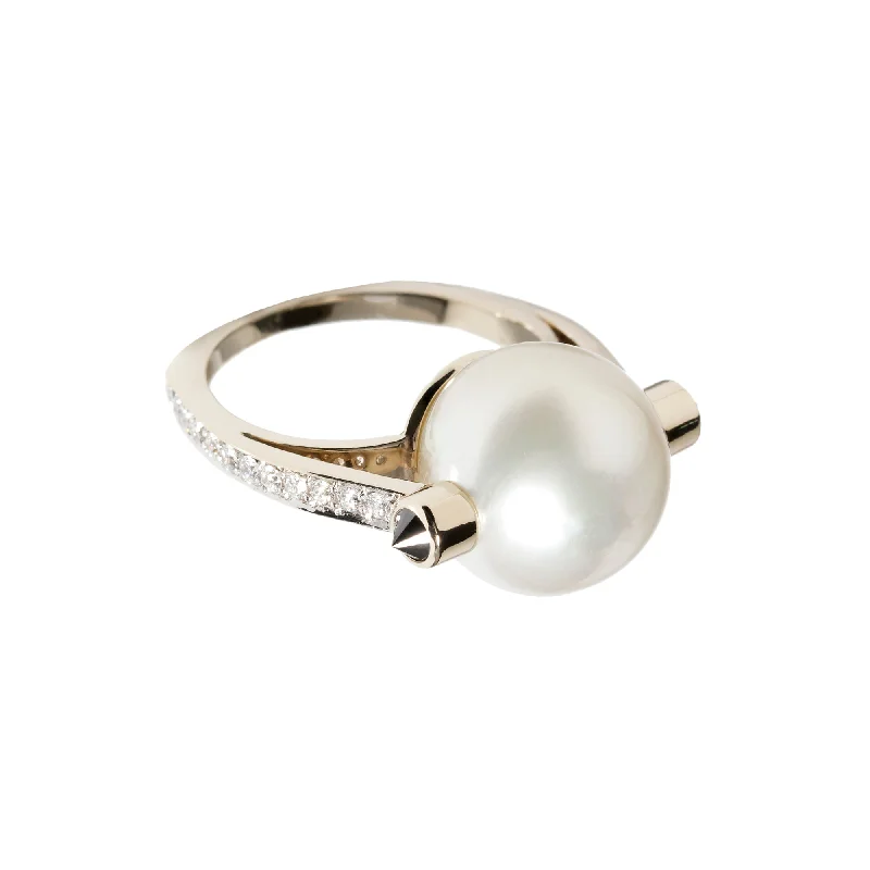 White Pearl Ring