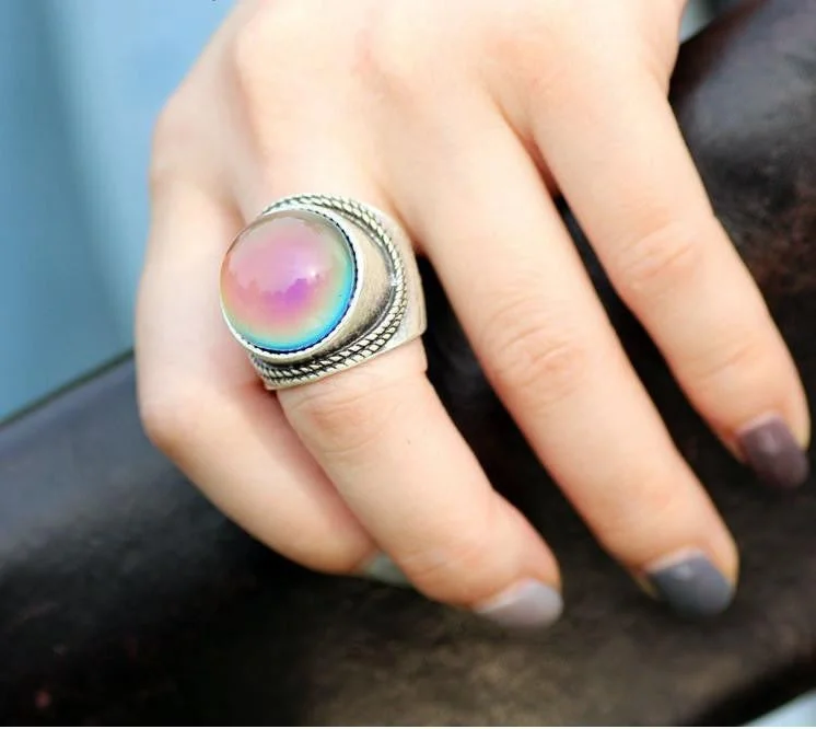 Bohemian Rope Mood Ring