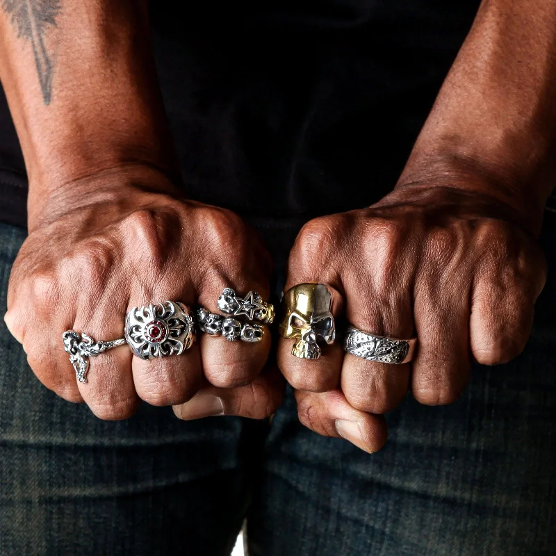 Diamond Star Rock Sterling Silver Skull Ring